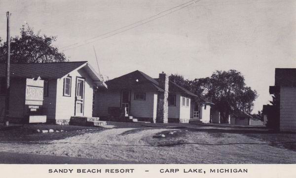 Sandy Beach Resort Carp Lake